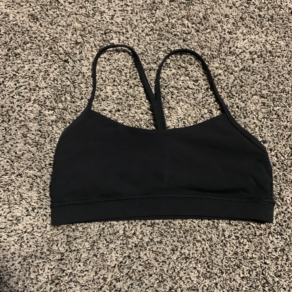 Lululemon flow y sports bra size 6